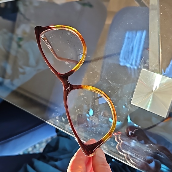 SALE Vince Camuto frames V0081 HNF CE. Prescription eyeglass frames - Picture 6 of 13